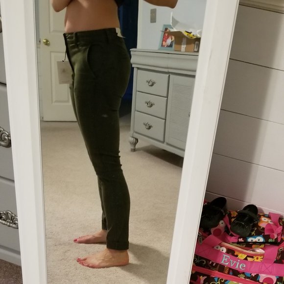 Callie Cuffed Skinny Pant - Size 2 - NWT - Picture 2 of 3